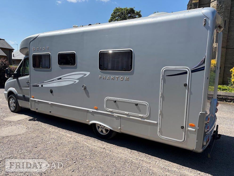 Geist Phantom Automatic  German Engineered Air Suspension   4 Berth Luxury Motorhome 2007 for sale - Motorhomes & Caravans in Preston