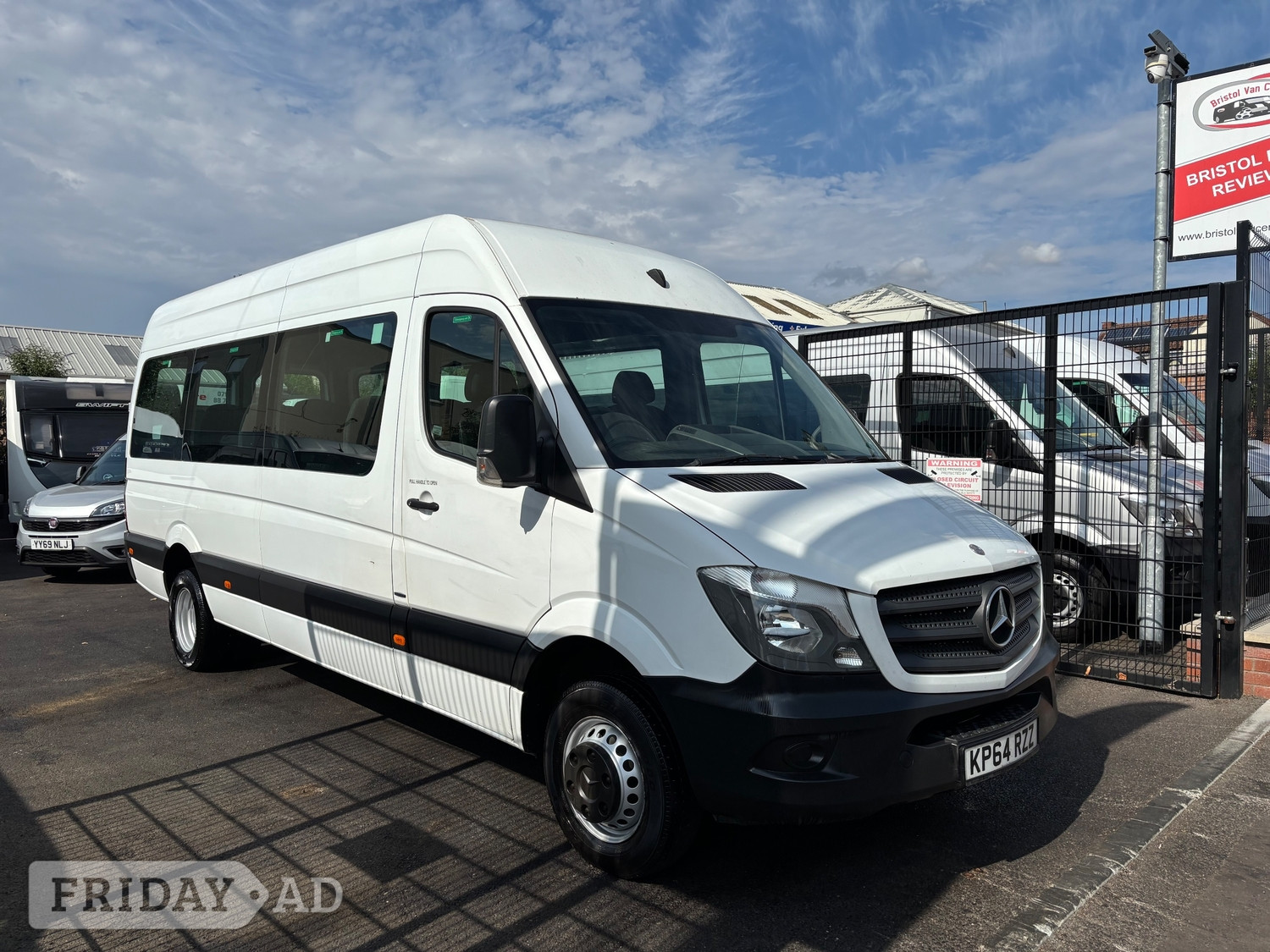 Mercedes-Benz Traveliner 2014 in Bristol