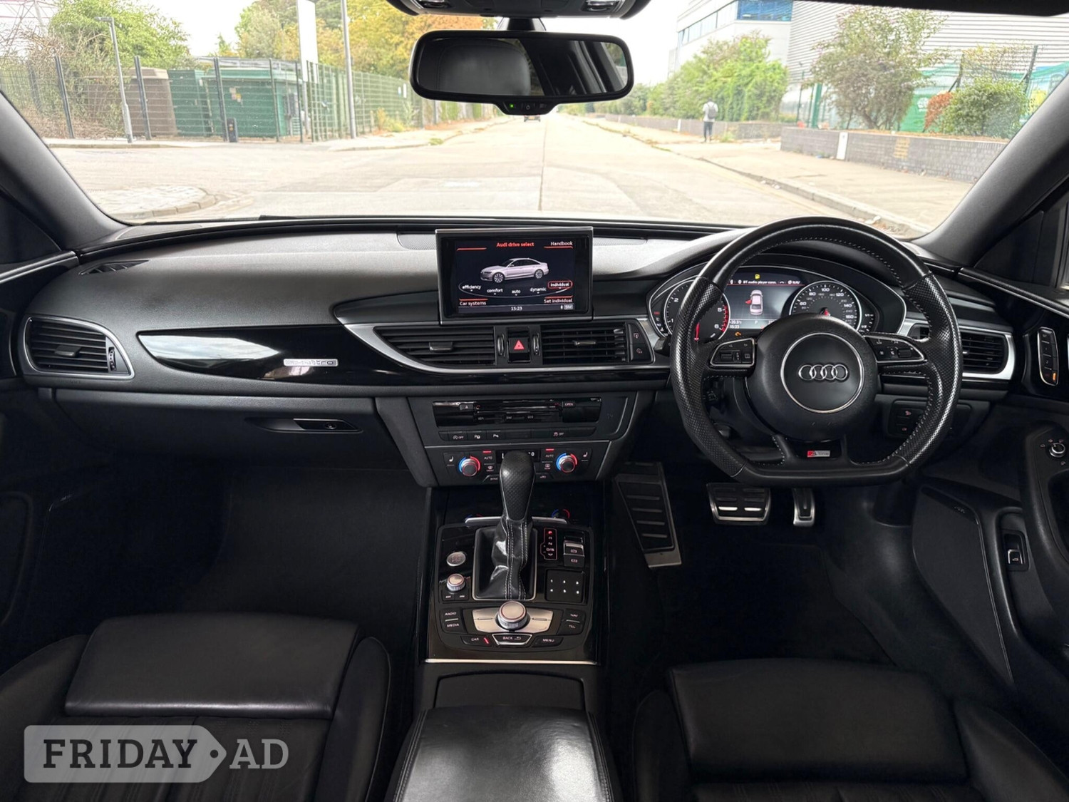 [ berth ]Audi A6 Saloon