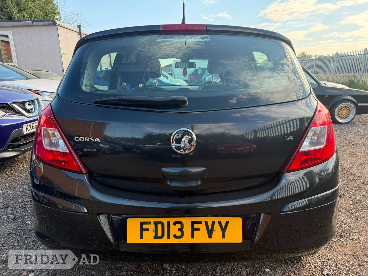 Vauxhall Corsa 2013 - Cars in Aston Clinton