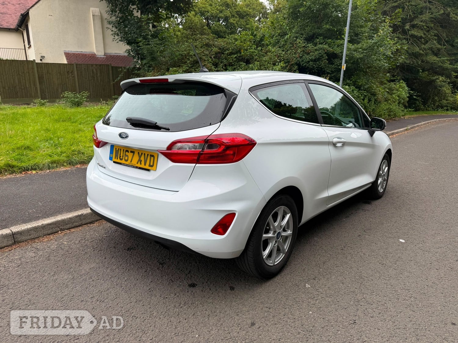 [ berth ]Ford Fiesta