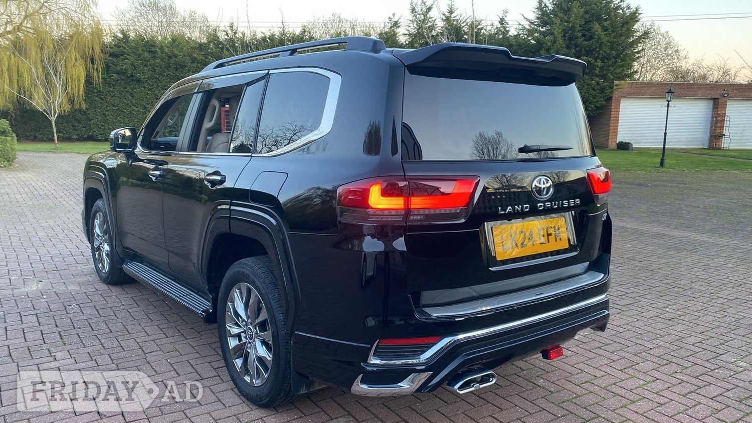 [ berth ]Toyota Land Cruiser