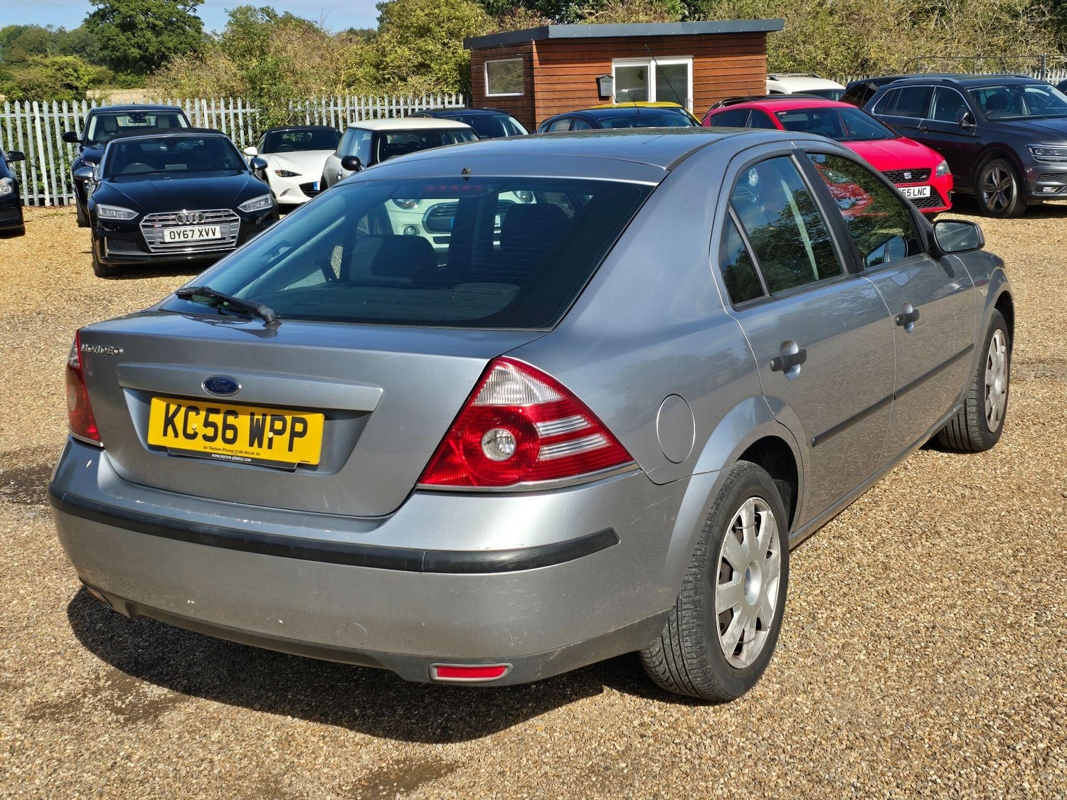 [ berth ]Ford Mondeo