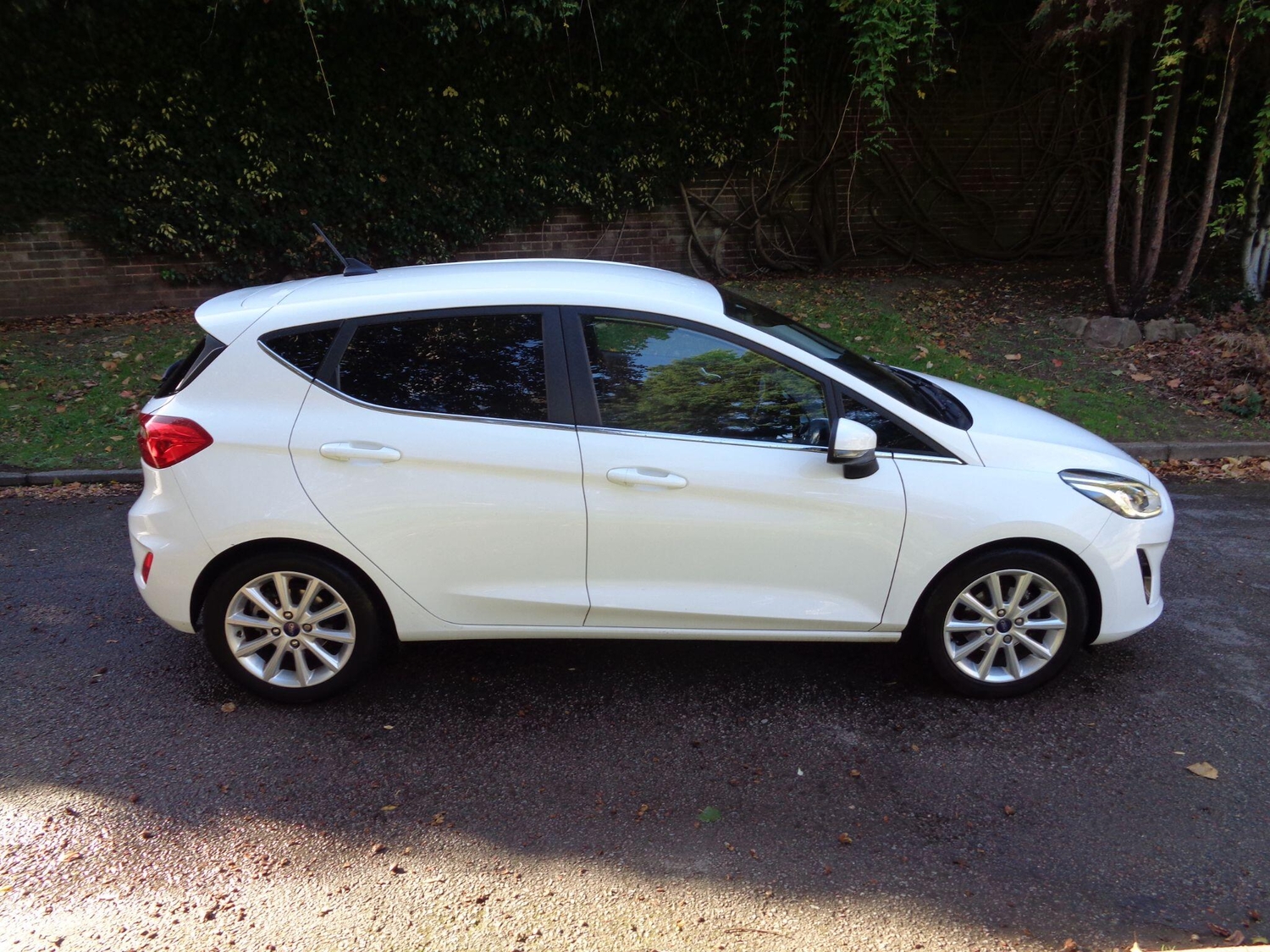 [ berth ]Ford Fiesta