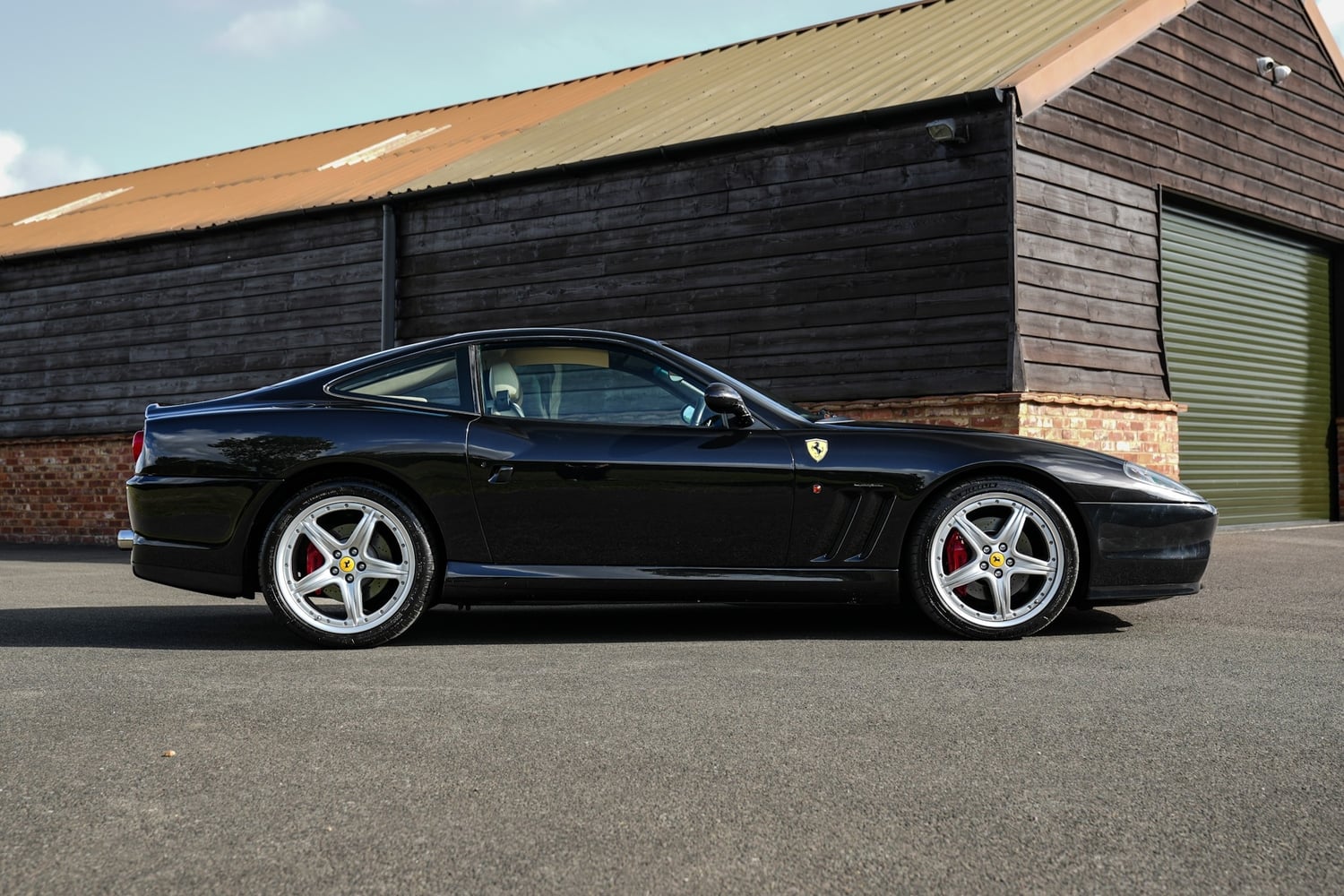 Ferrari 575M 2005 - Cars in Wokingham