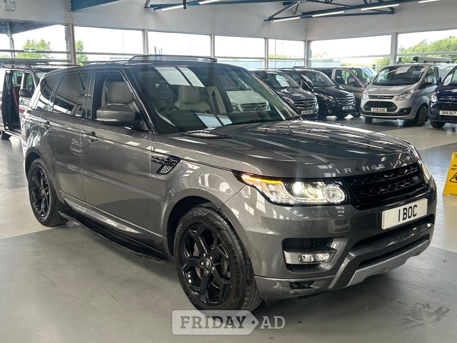 Land Rover Range Rover Sport 2014 in Bolton