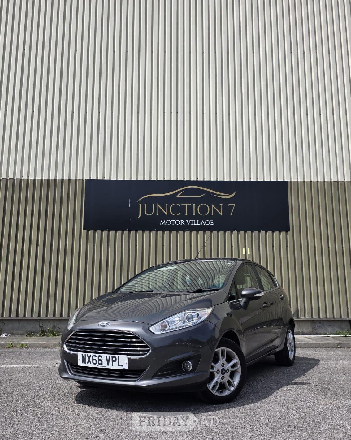 Ford Fiesta 2016 in Accrington