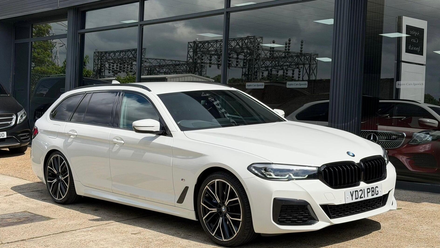 [ berth ]BMW 5 Series