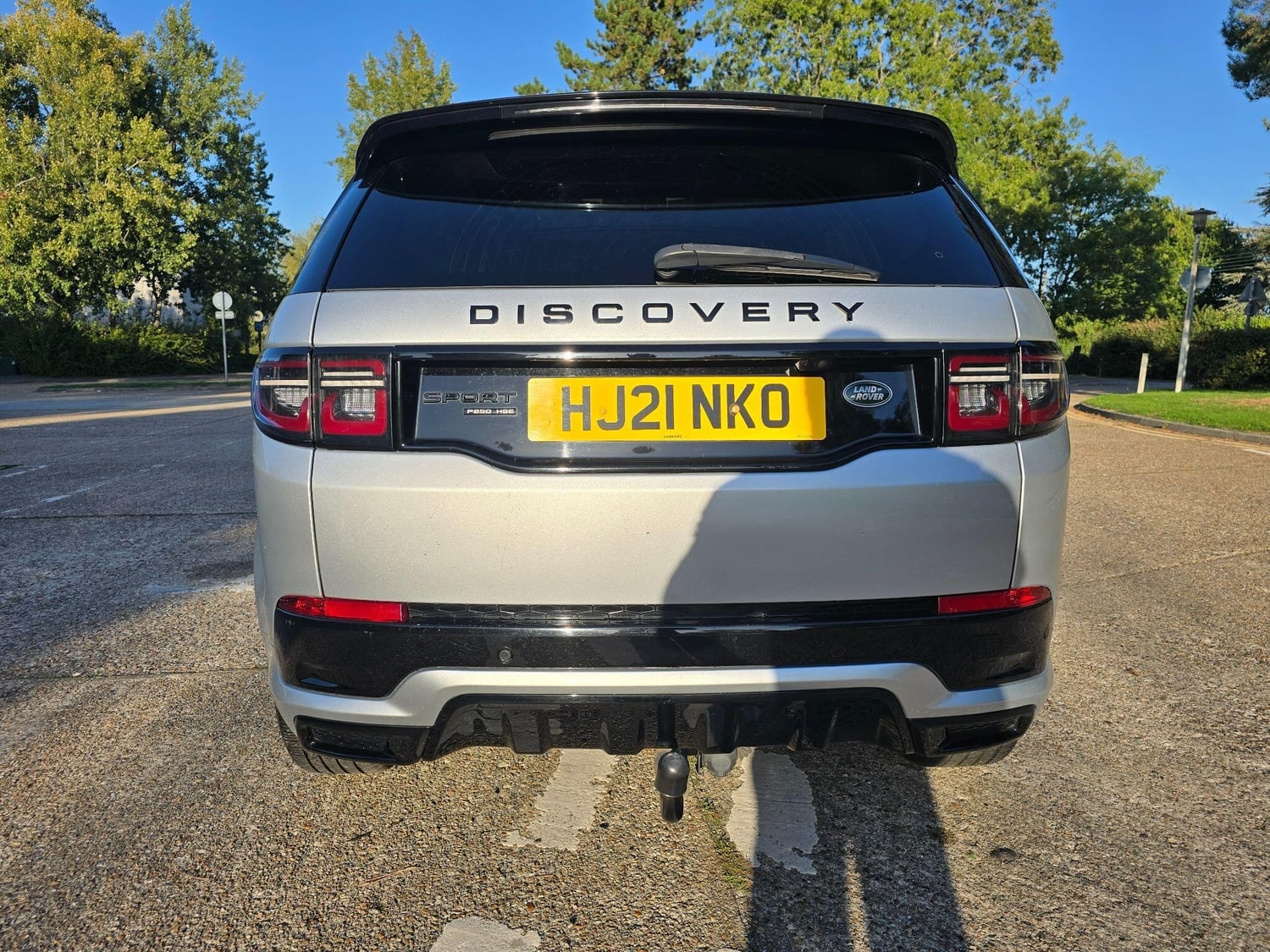 [ berth ]Land Rover Discovery Sport
