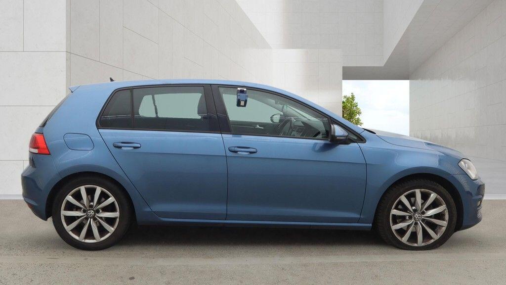 Volkswagen Golf 2014 - Cars