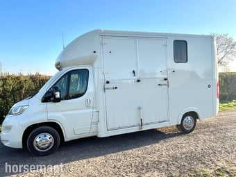 Select Duo Citroen Horsebox