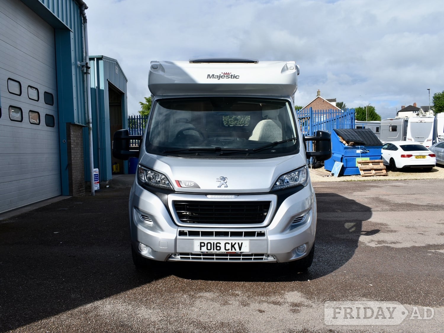[ berth ]Elddis Majestic 115