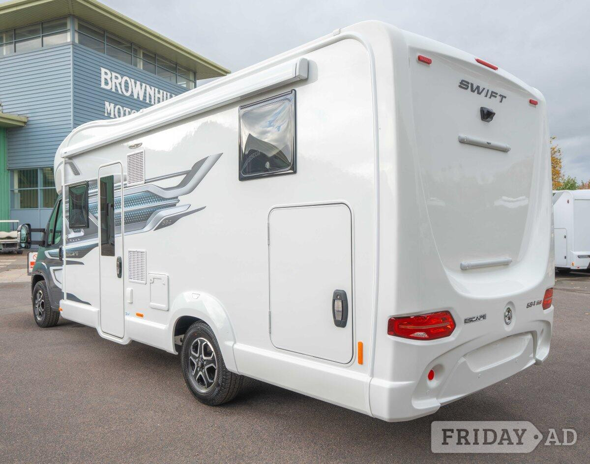 [4 berth ]Swift Escape 684