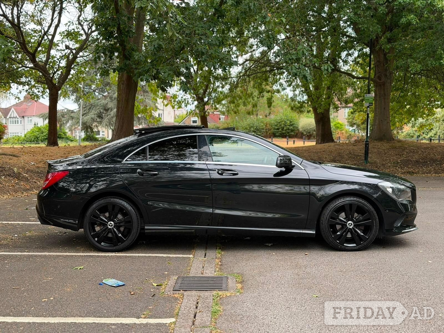 [ berth ]Mercedes-Benz CLA Class