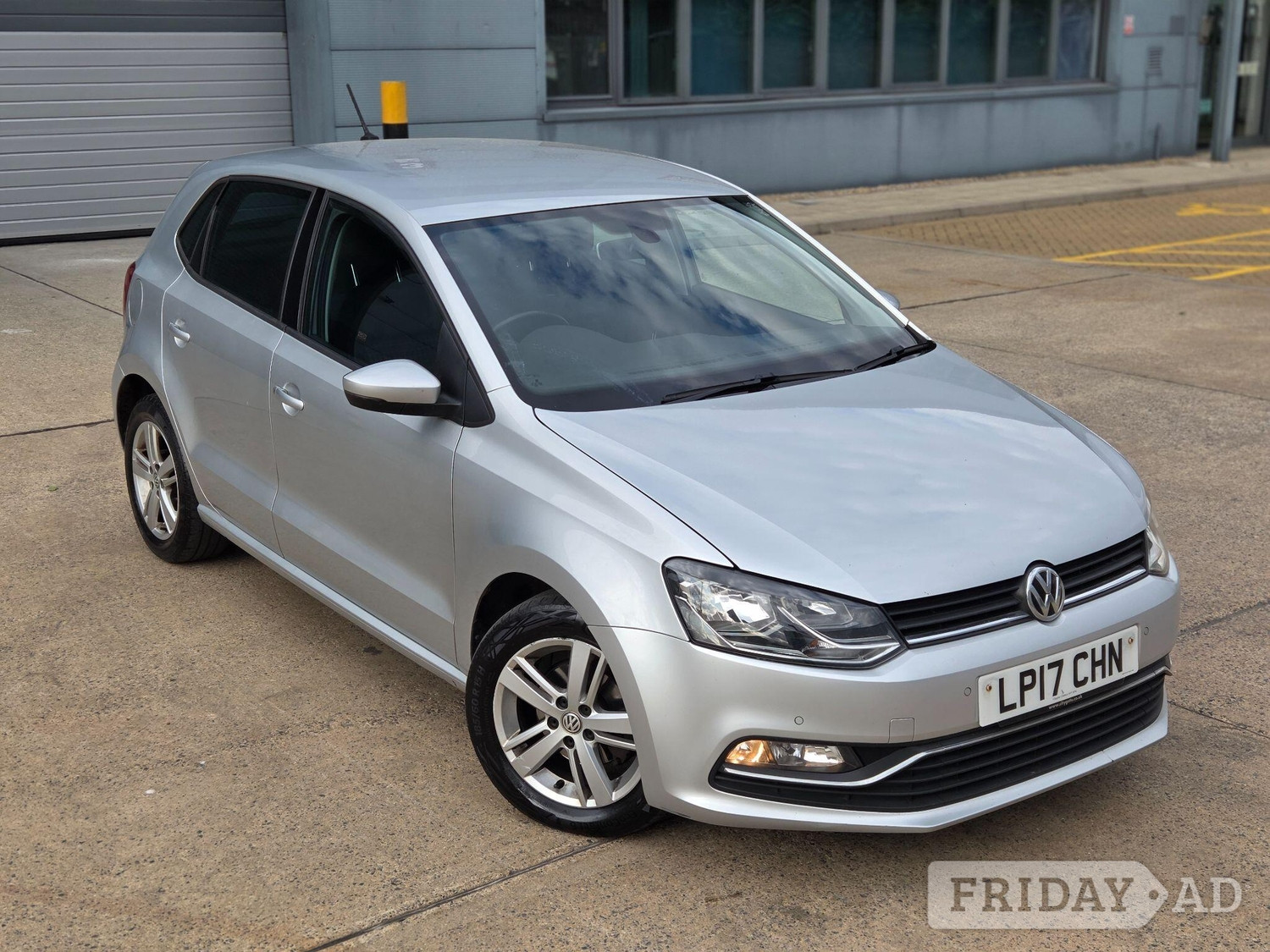 Volkswagen Polo 2017 - Cars