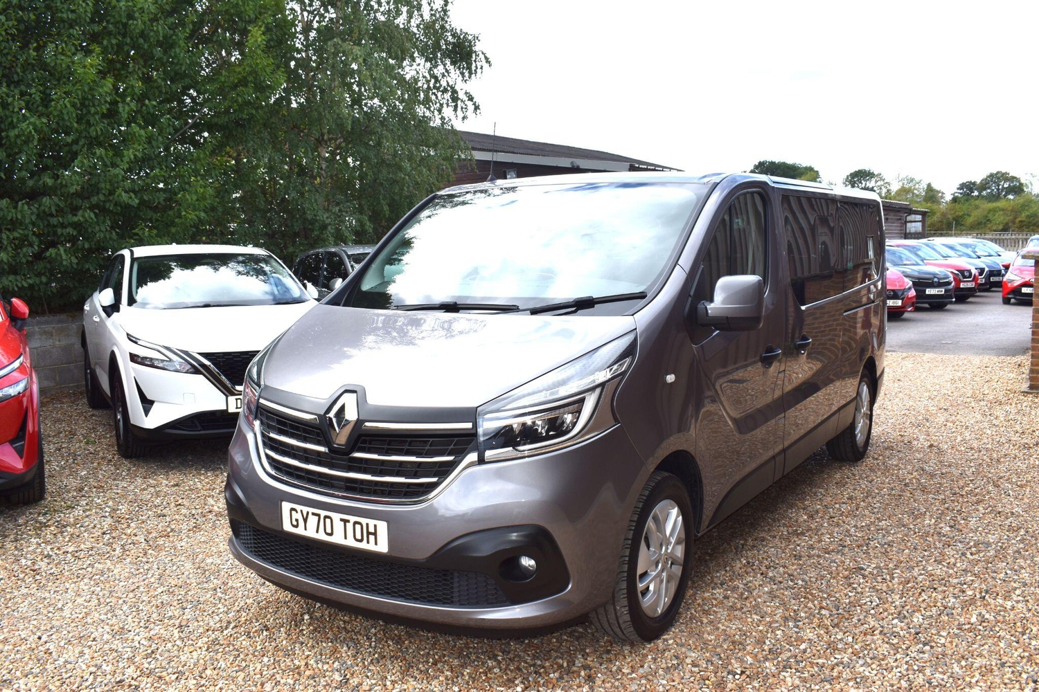 [ berth ]Renault Trafic