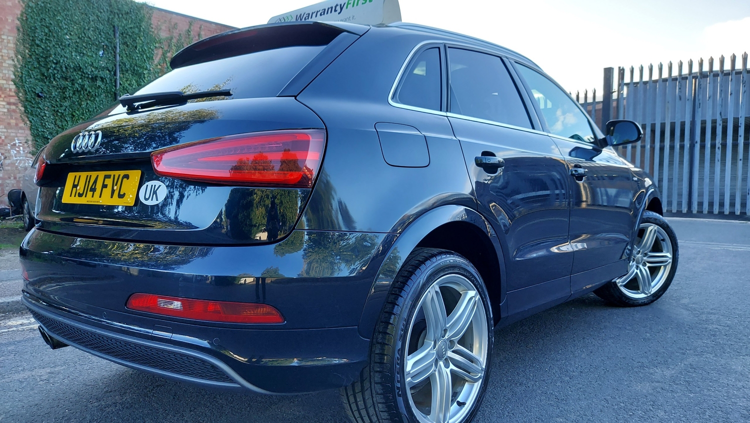 [ berth ]Audi Q3