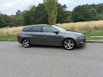 Peugeot 308 SW 2014