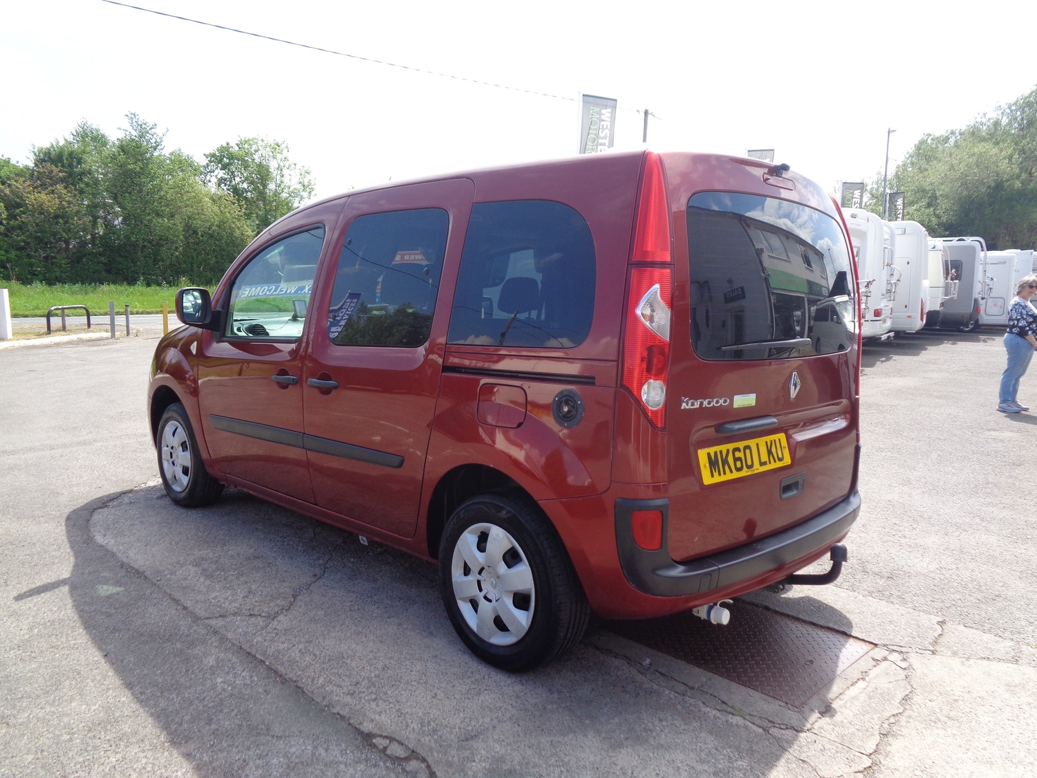 [ berth ]Renault Kangoo