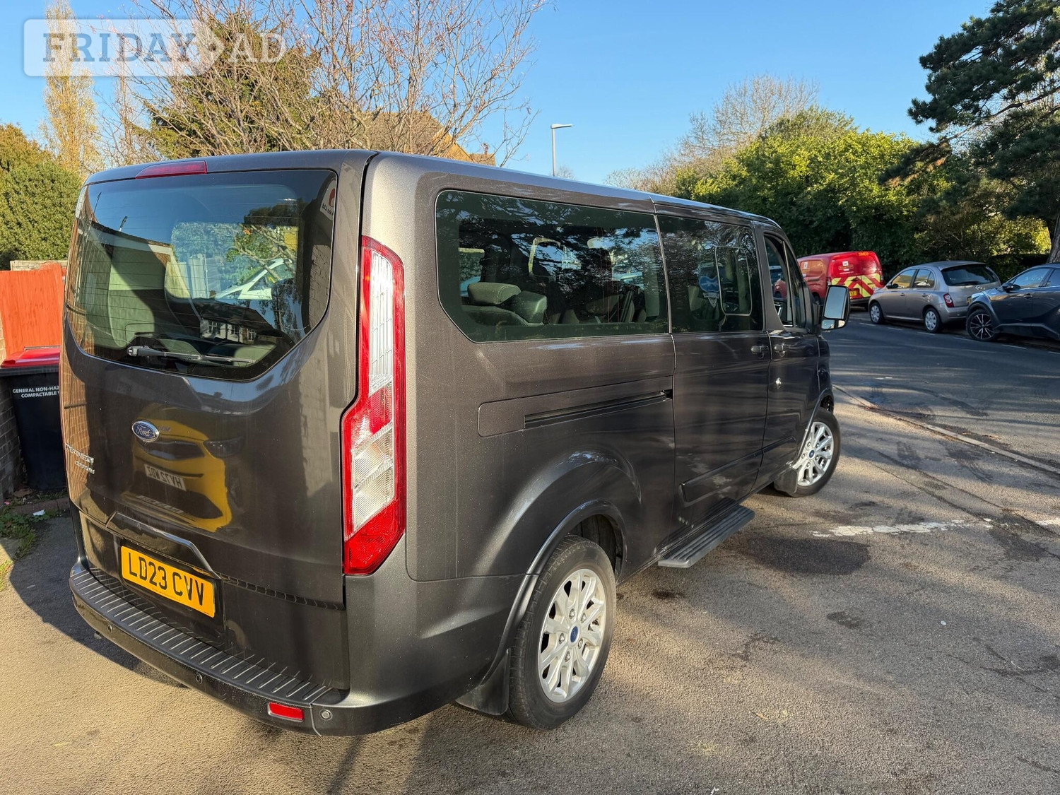 [ berth ]Ford Tourneo Custom