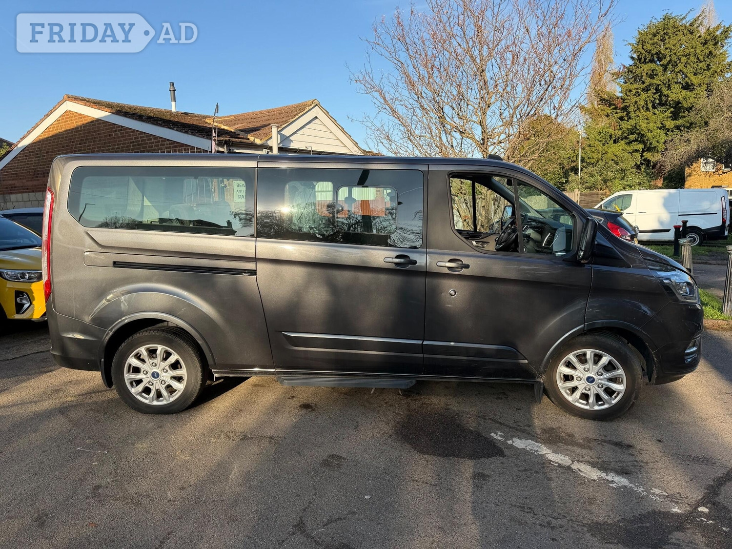 Ford Tourneo Custom 2023 - Vans & Commercial Vehicles in Sutton