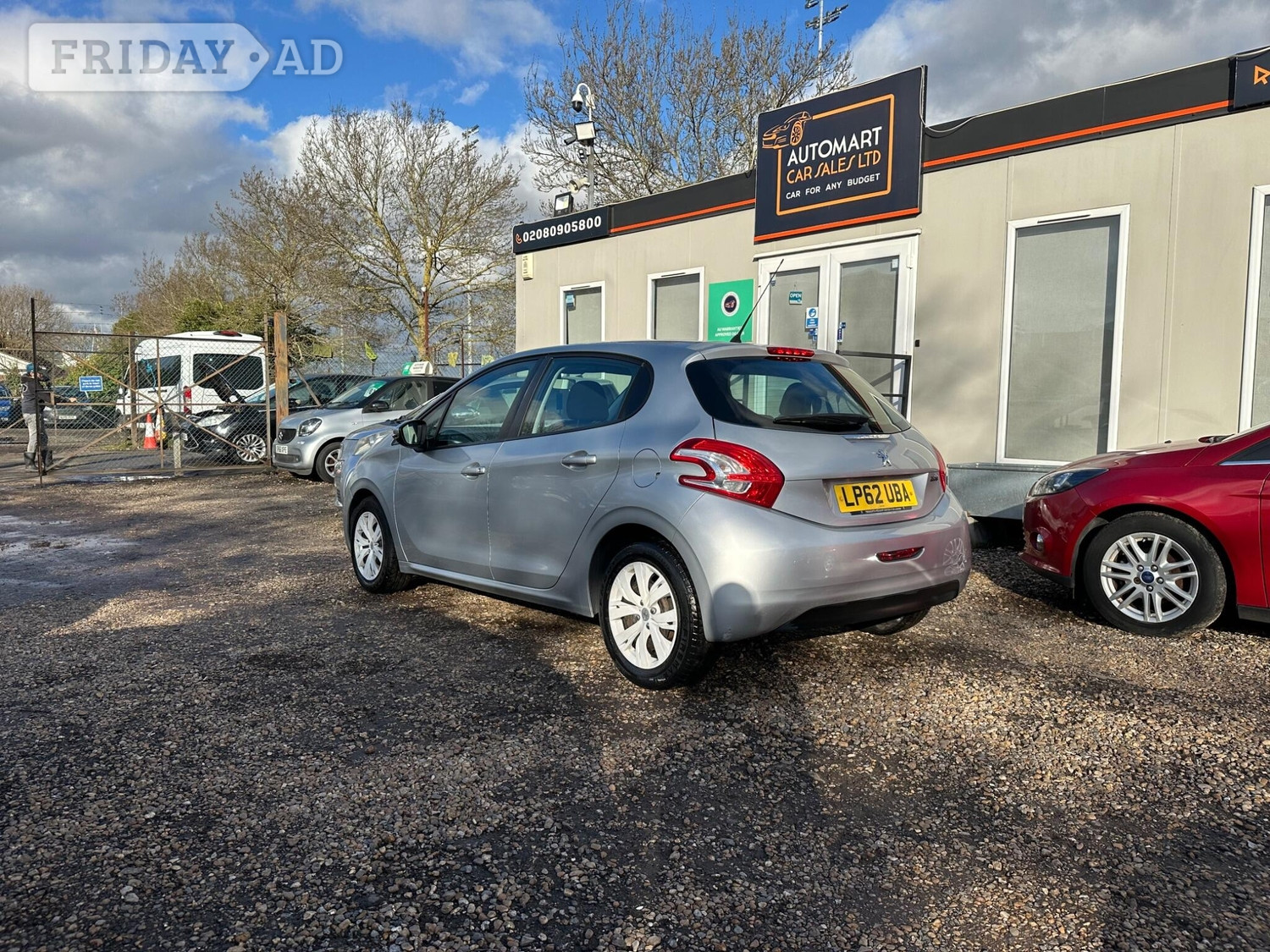 Peugeot 208 2013 - Cars in Sunbury-On-Thames