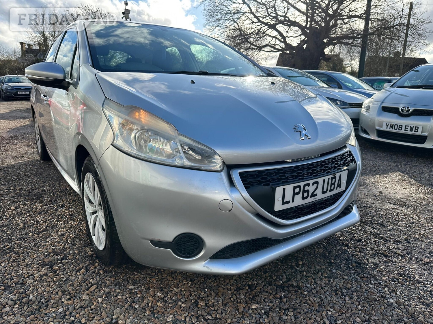 Peugeot 208 2013 - Cars
