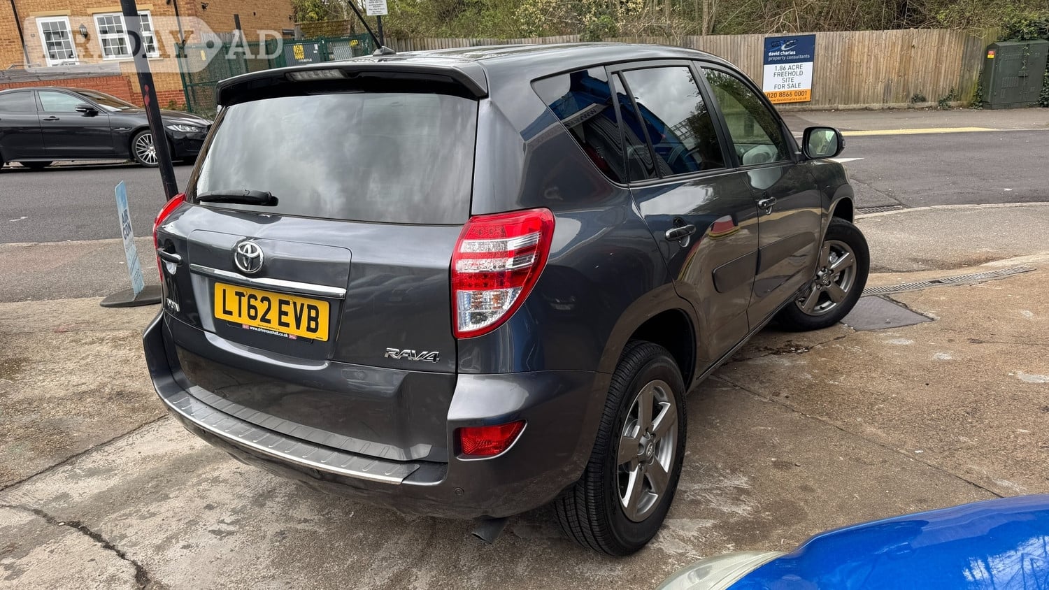 [ berth ]Toyota RAV4
