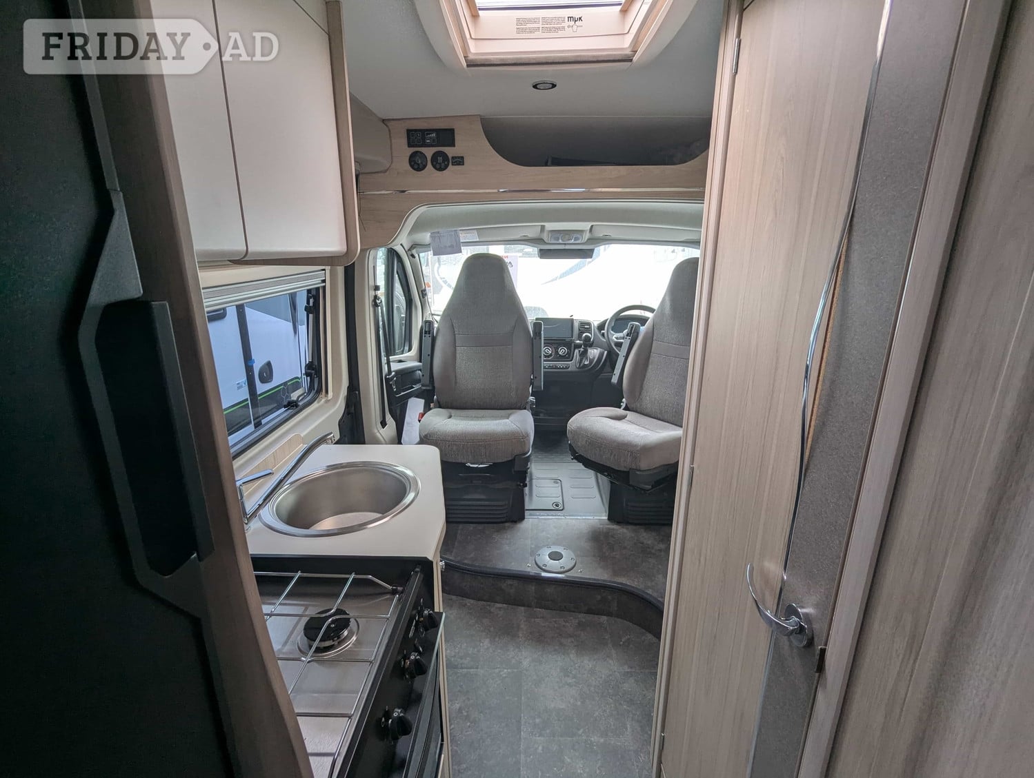 Elddis Autoquest CV60 Highbridge