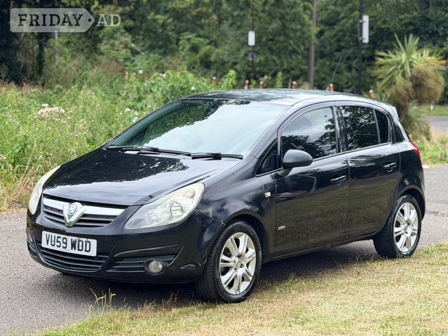 Vauxhall Corsa 2009 - Cars in Slough