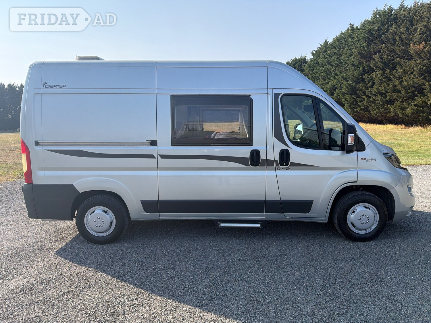 Dreamer D42 Huntingdon