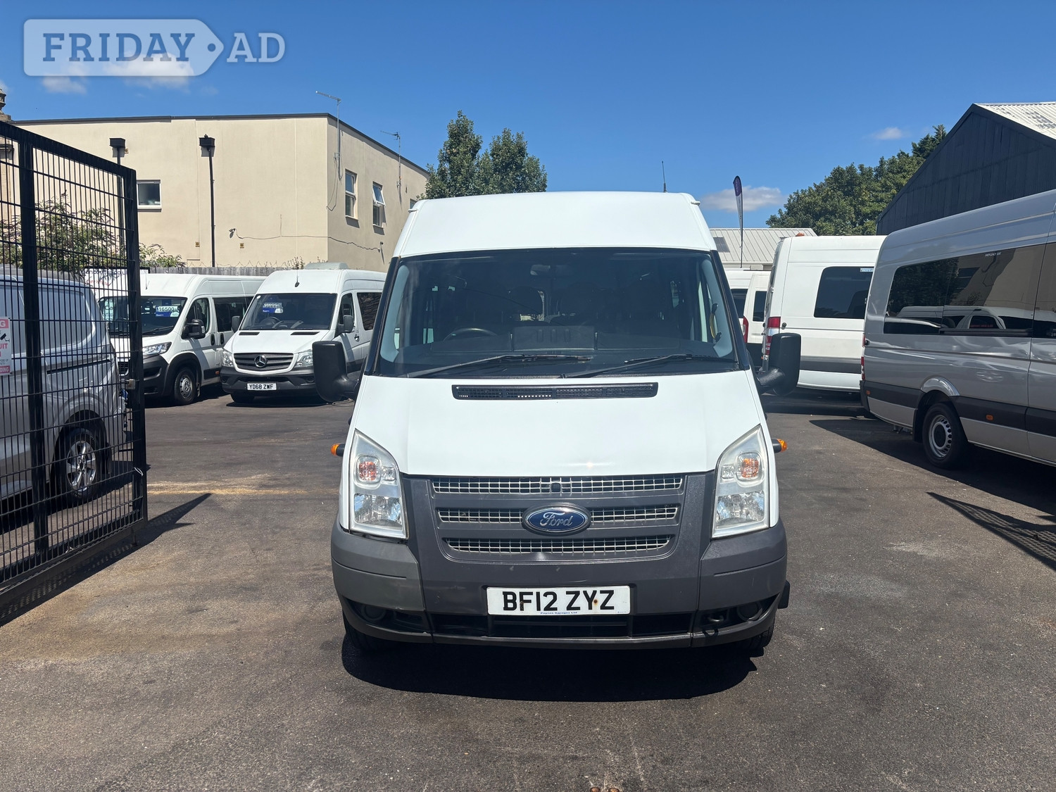 [ berth ]Ford Transit