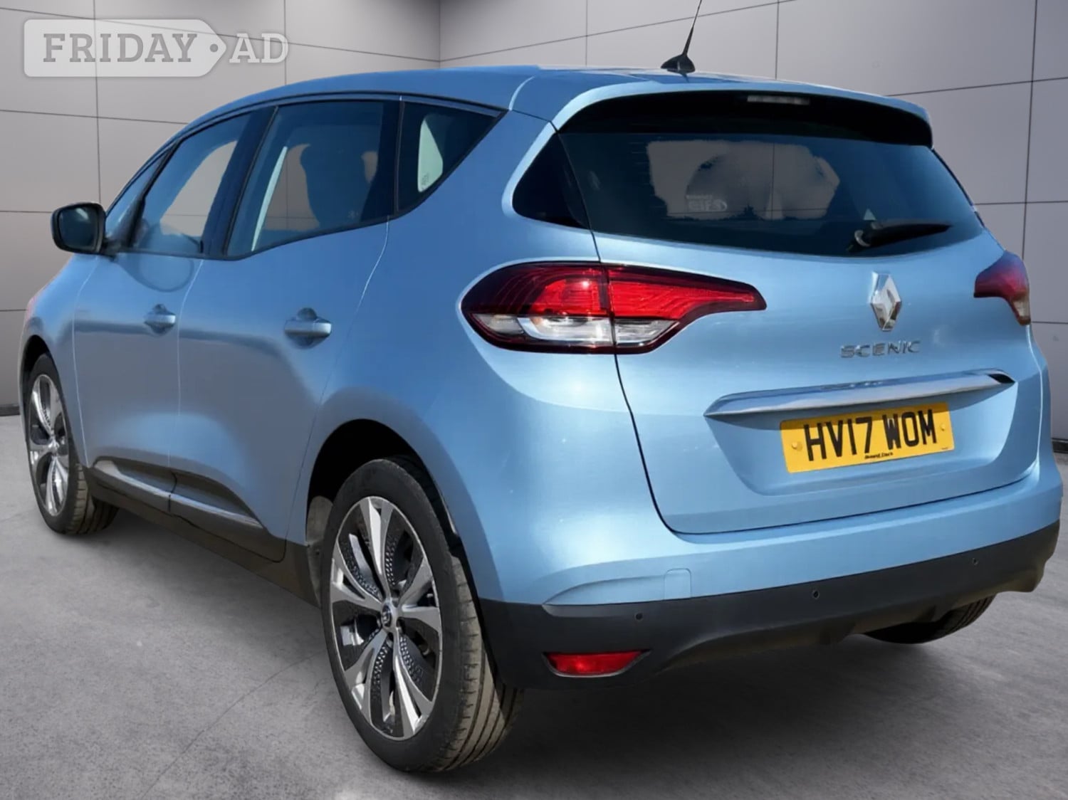Renault Scenic 2017 - Cars