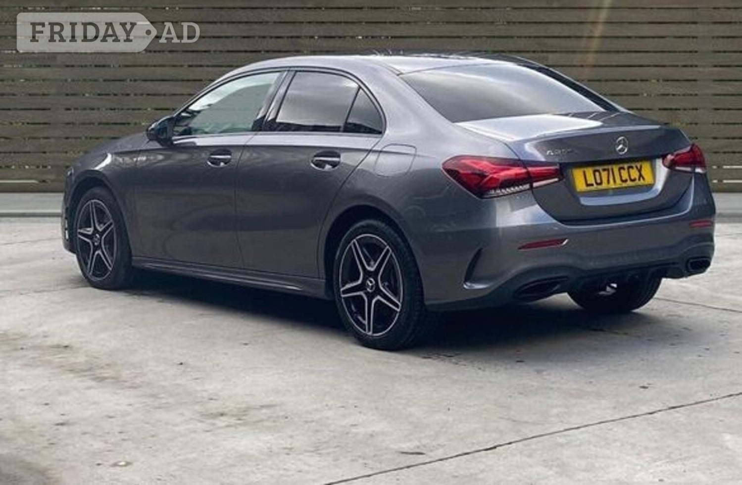 [ berth ]Mercedes-Benz A Class