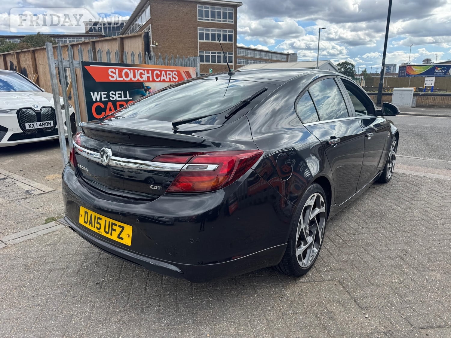 Vauxhall Insignia 2015 - Cars in Slough