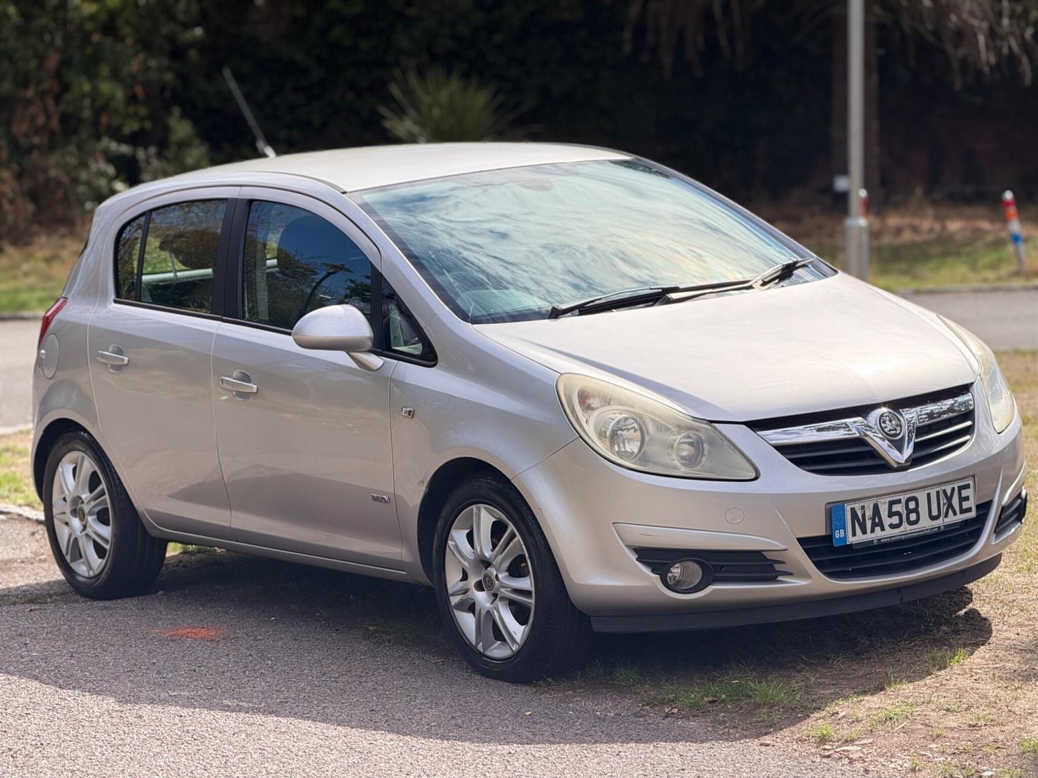 [ berth ]Vauxhall Corsa
