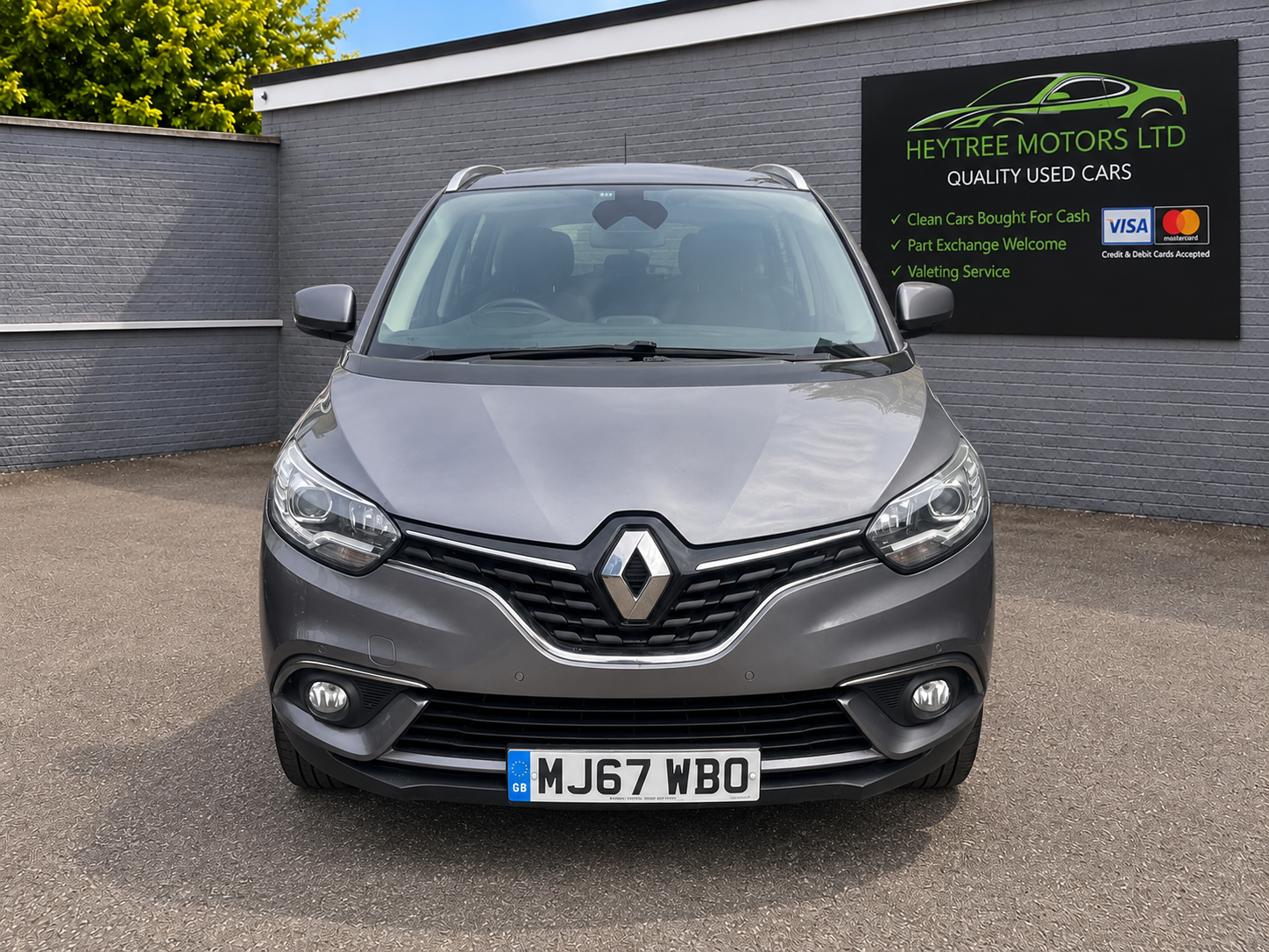 [ berth ]Renault Grand Scenic