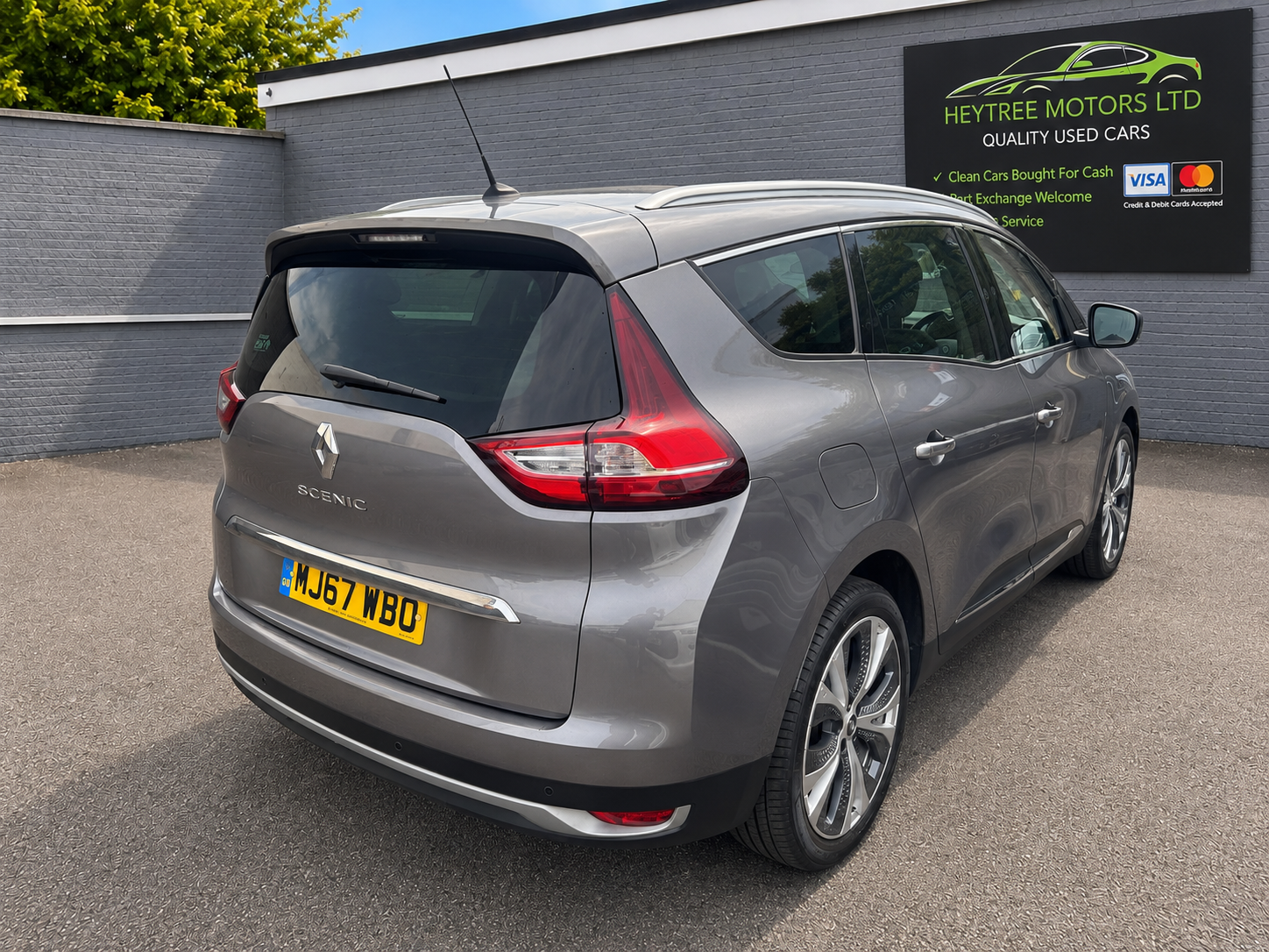 Renault Grand Scenic 2017 - Cars in Blackpool