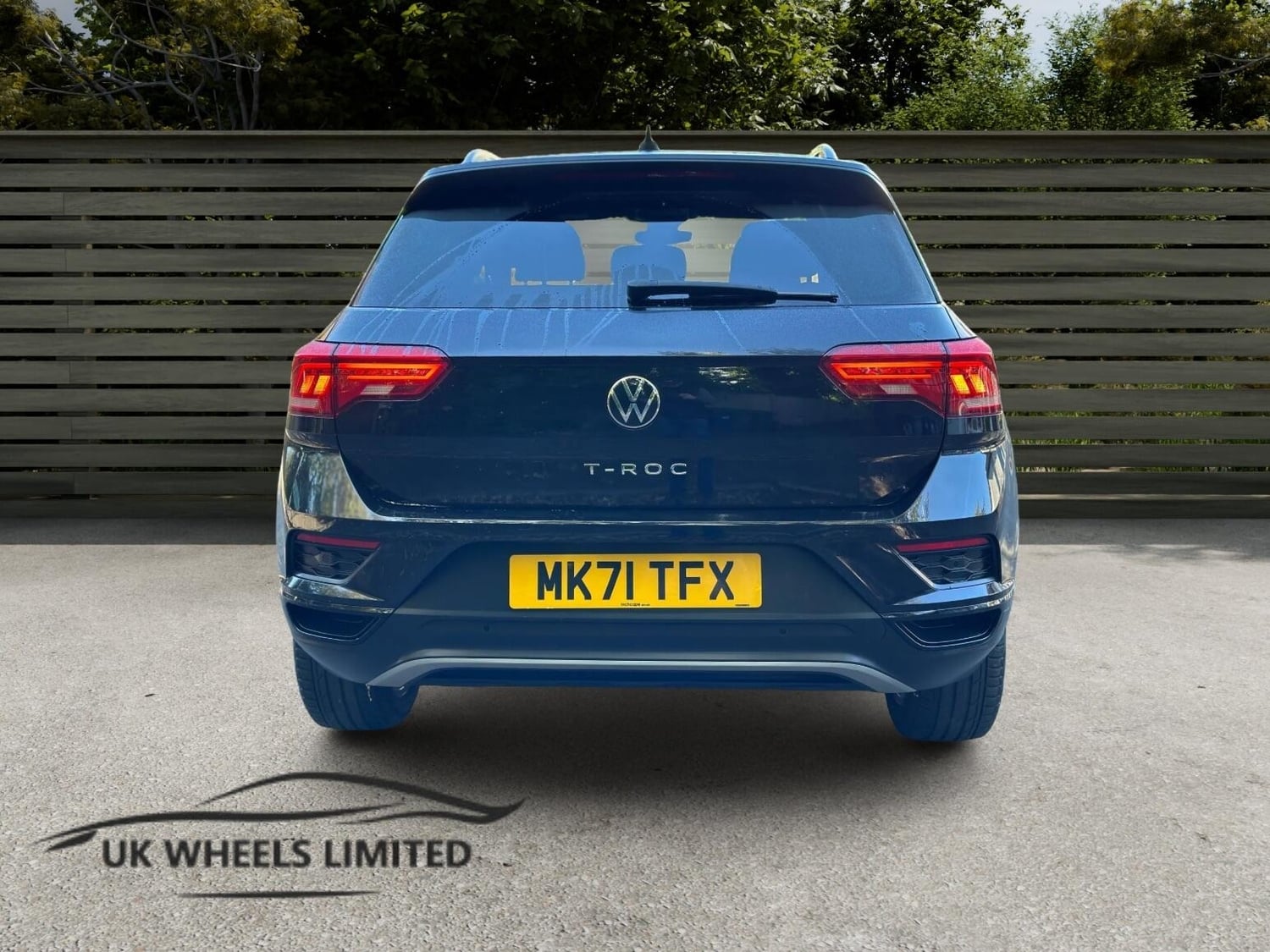 Volkswagen T-Roc 2021 - Cars in Barnet