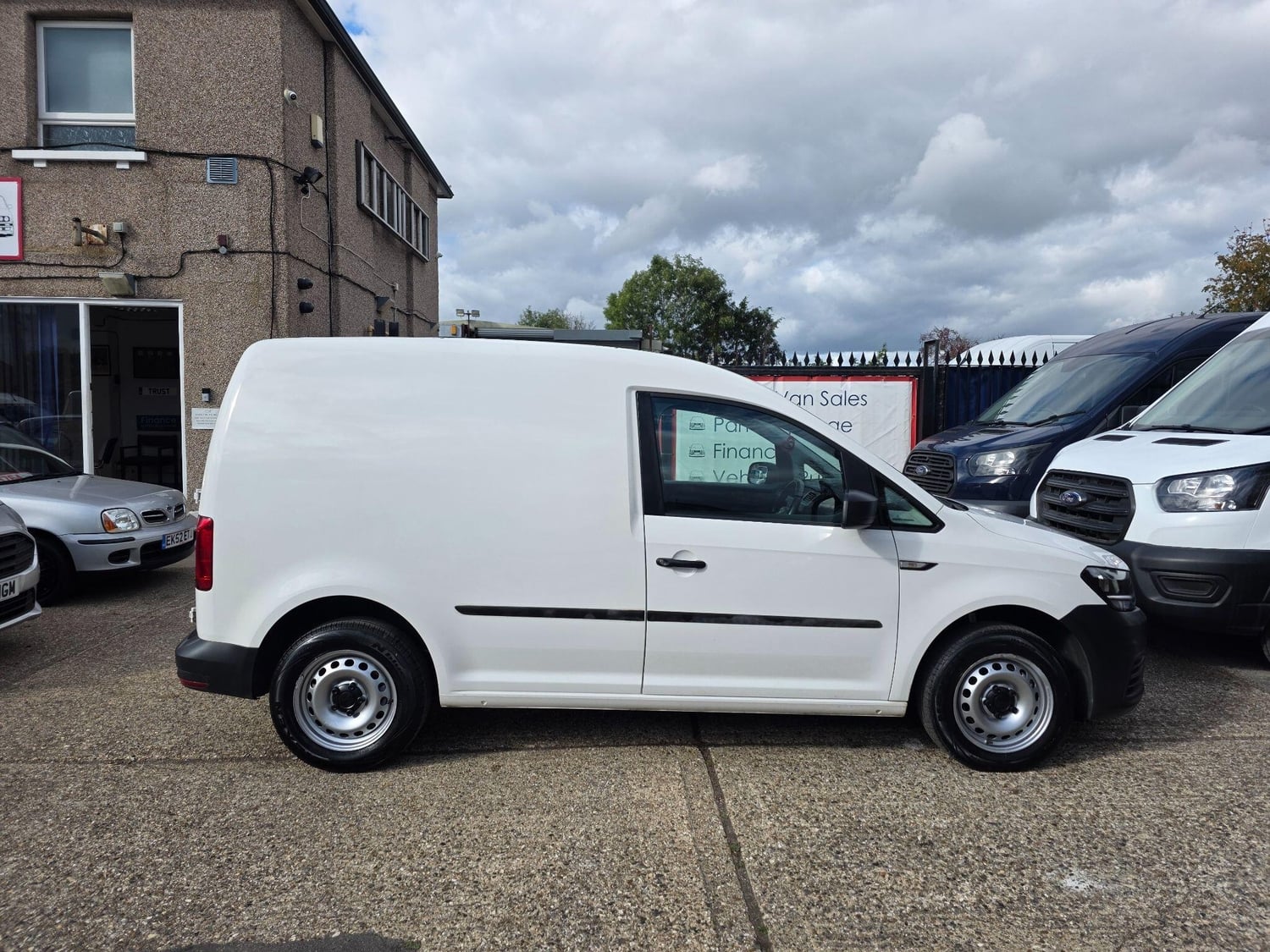 Volkswagen Caddy Hounslow