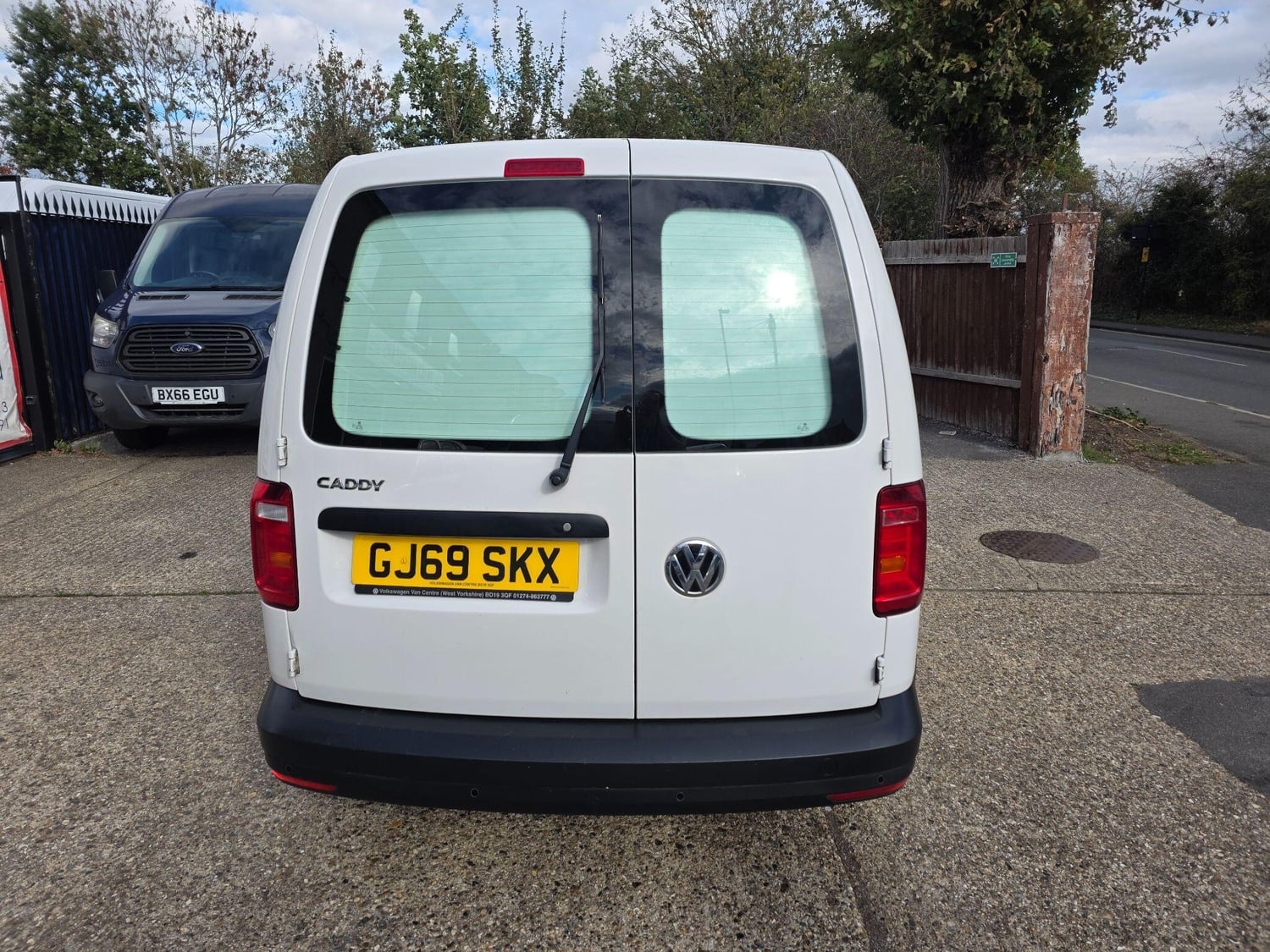 Volkswagen Caddy 2019 - Vans & Commercial Vehicles in Hounslow