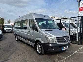 Mercedes-Benz Traveliner 2016