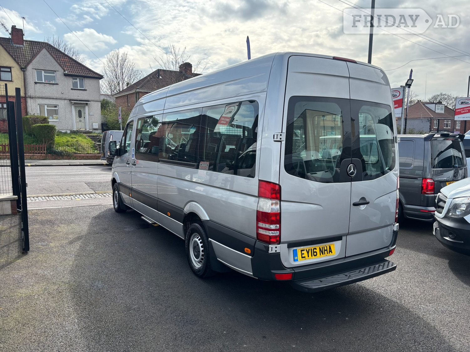 Mercedes-Benz Traveliner 2016 - Vans & Commercial Vehicles