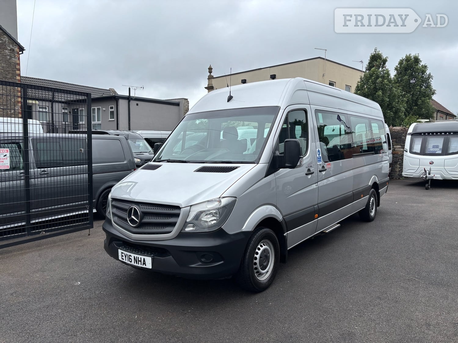 Mercedes-Benz Traveliner 2016 - Vans & Commercial Vehicles in Bristol