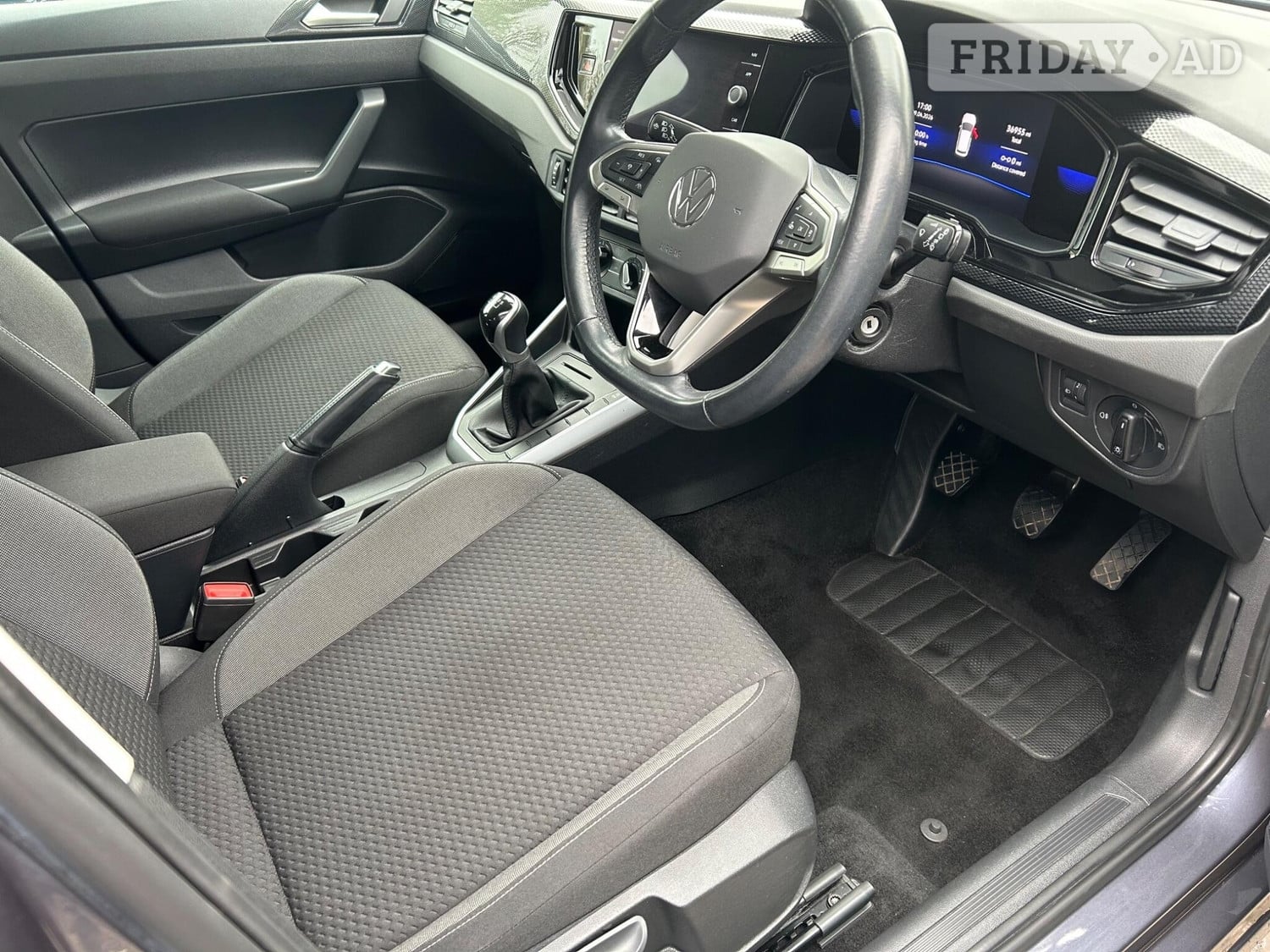 [ berth ]Volkswagen Polo