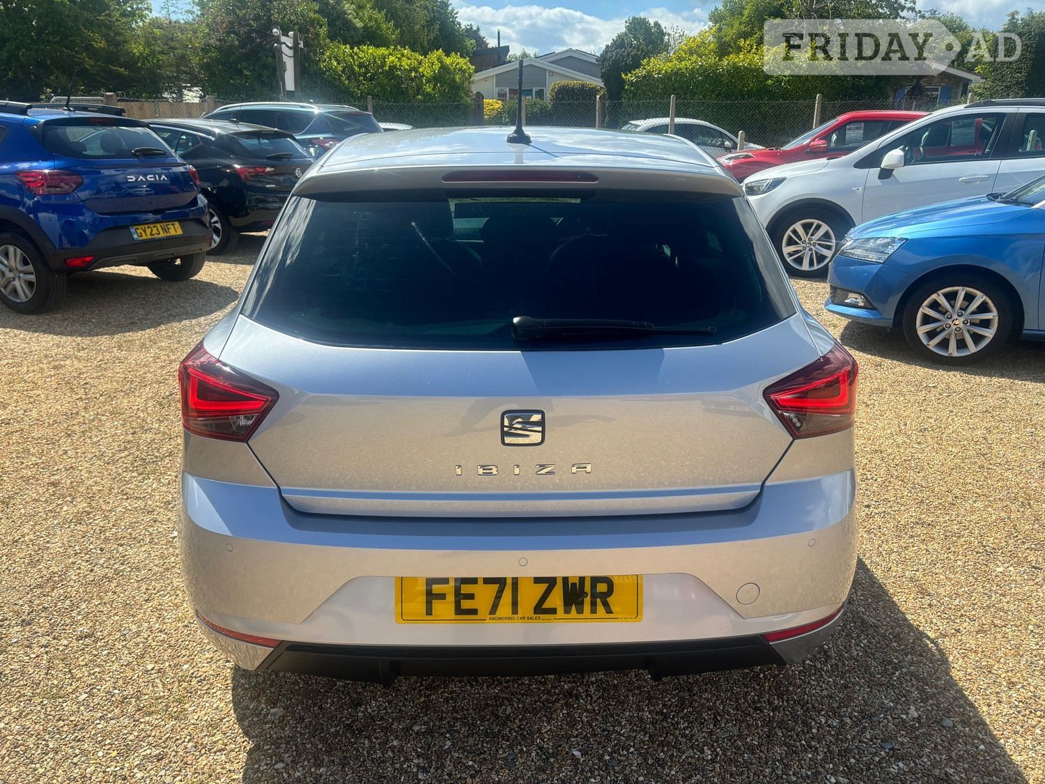 [ berth ]SEAT Ibiza