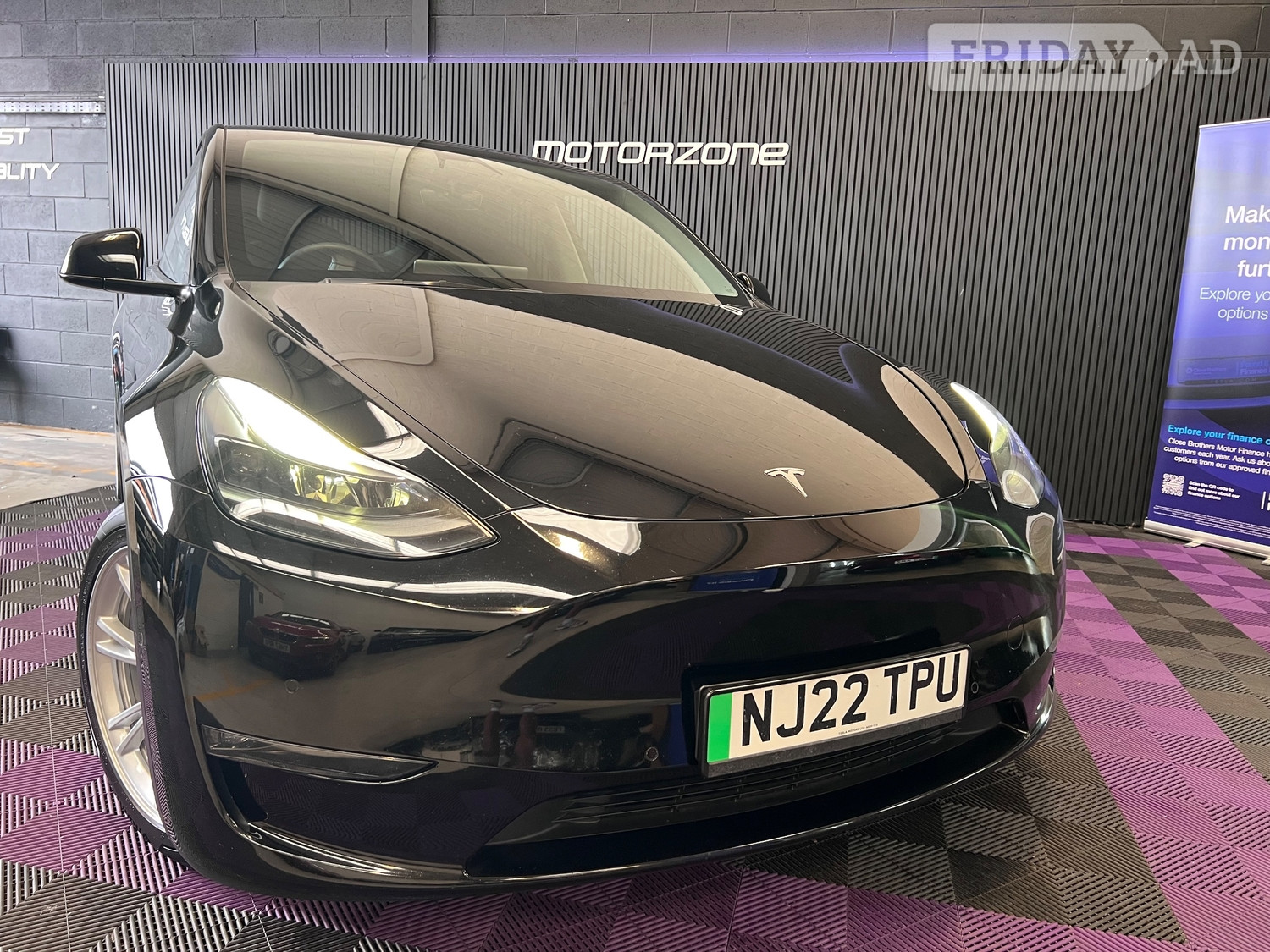 Tesla Model Y 2022 - Cars in Durham