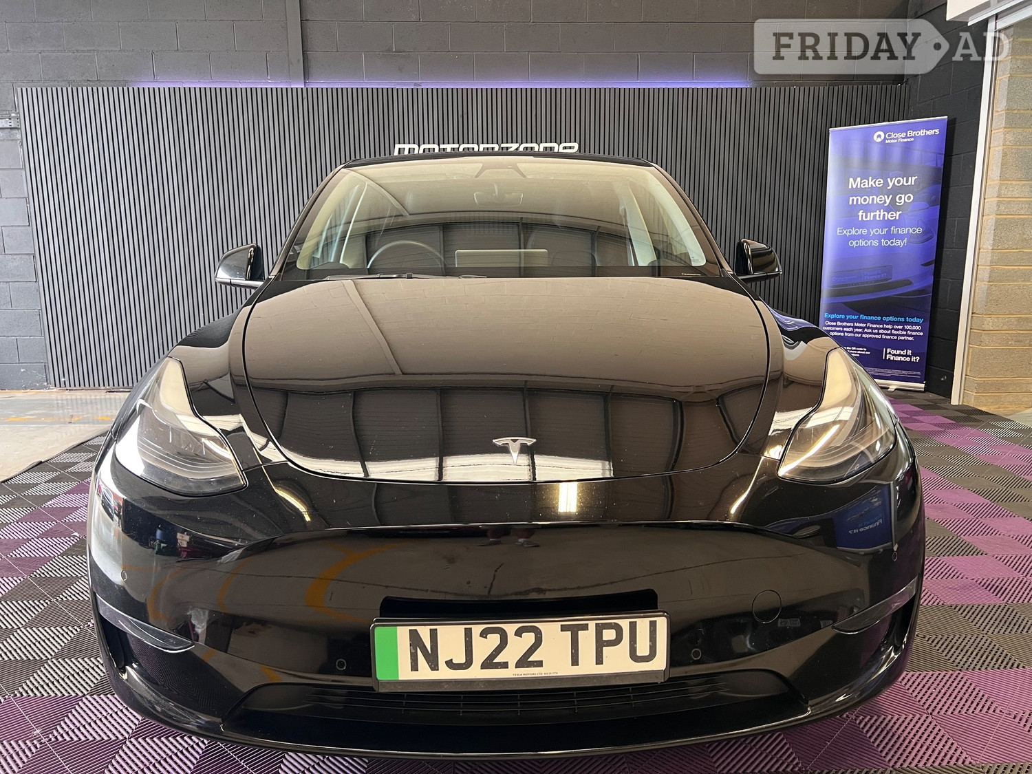 Tesla Model Y 2022 - Cars