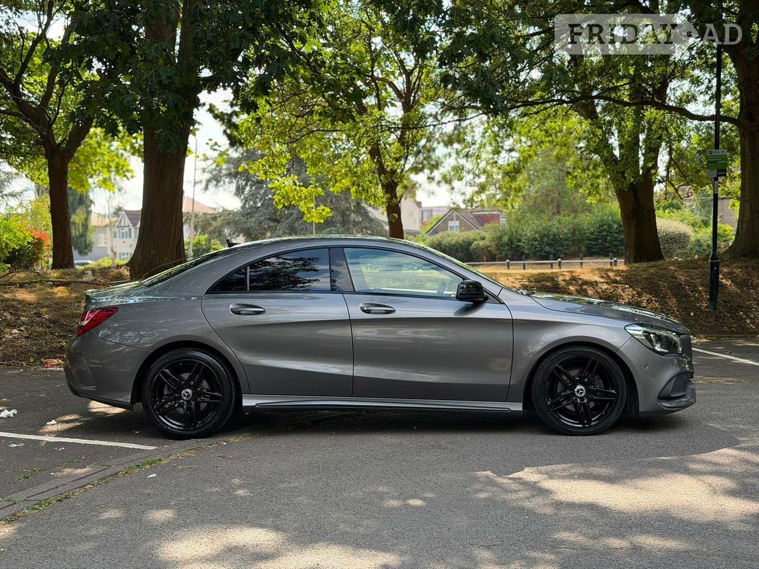 [ berth ]Mercedes-Benz CLA Class