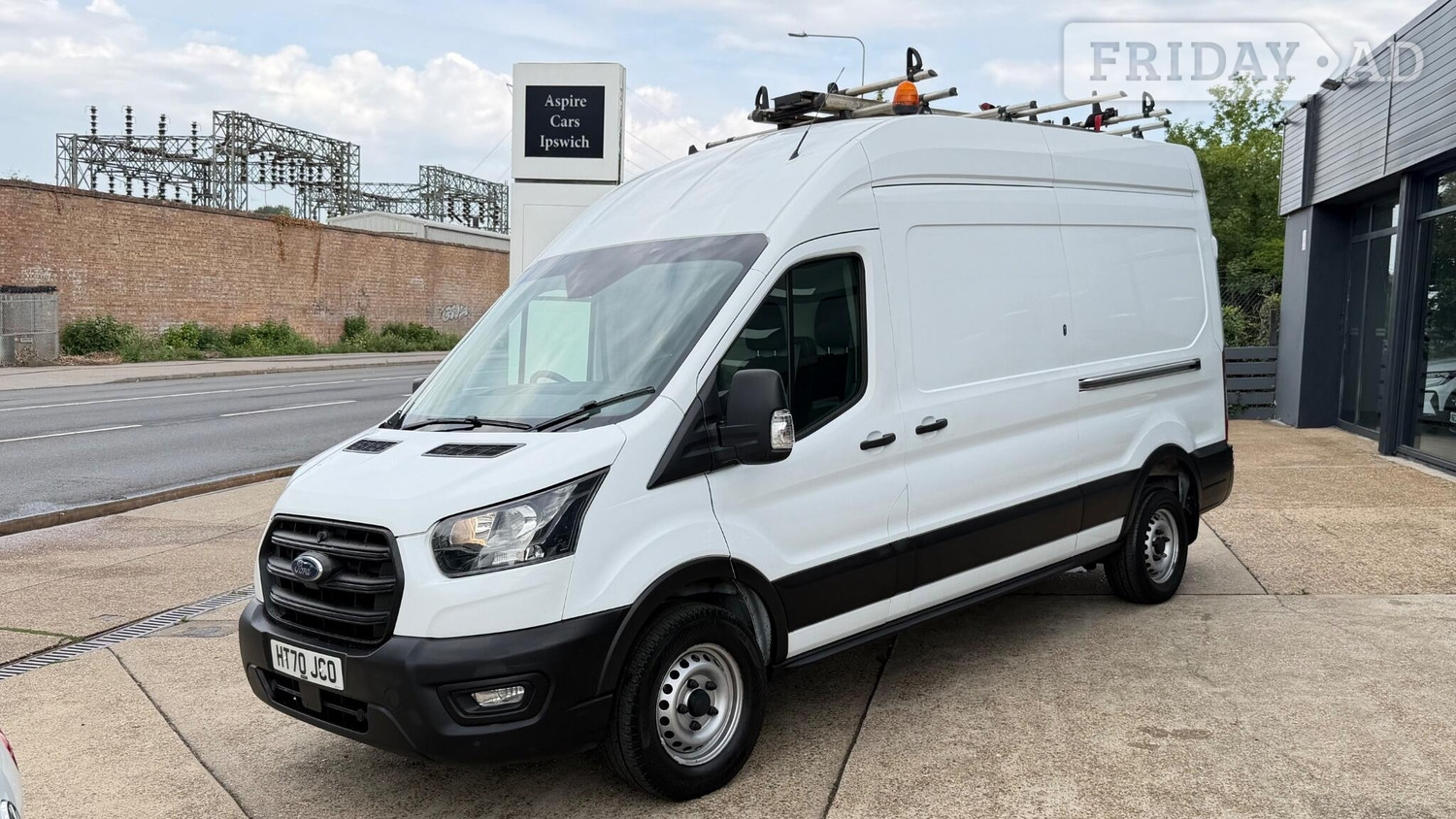 [ berth ]Ford Transit